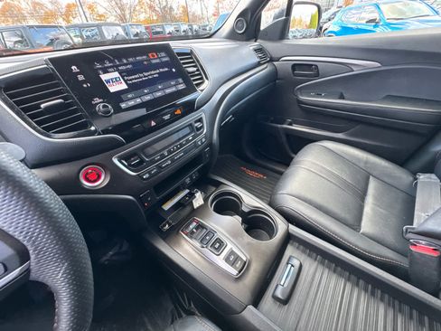 Used 2023 Honda Passport TrailSport image 26