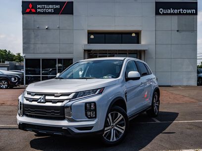 New 2025 Mitsubishi Outlander Sport ES