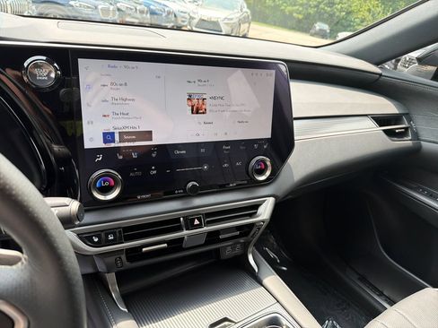 Used 2023 Lexus RX 350 F Sport w/ Cold Area Package AWD/4WD image 29