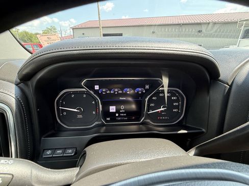 Used 2020 GMC Sierra 2500 Denali w/ Denali Ultimate Package AWD/4WD image 17