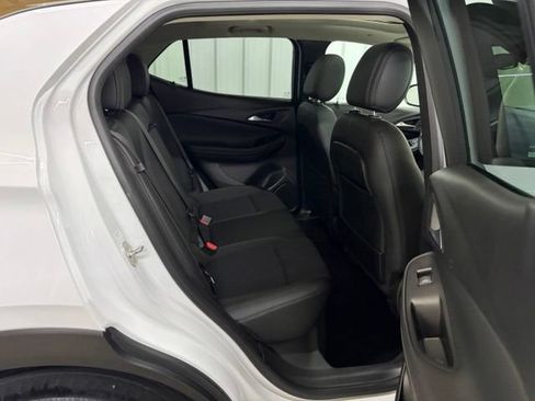 Used 2021 Buick Encore GX Select w/ Experience Buick Package FWD image 13
