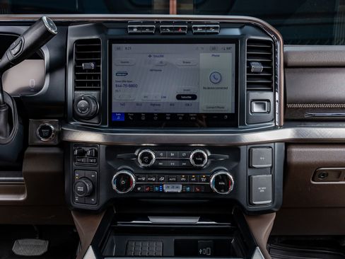 Used 2024 Ford F250 King Ranch image 23