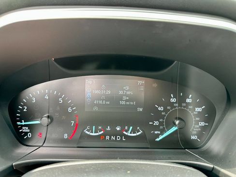 Used 2020 Ford Escape SE image 17