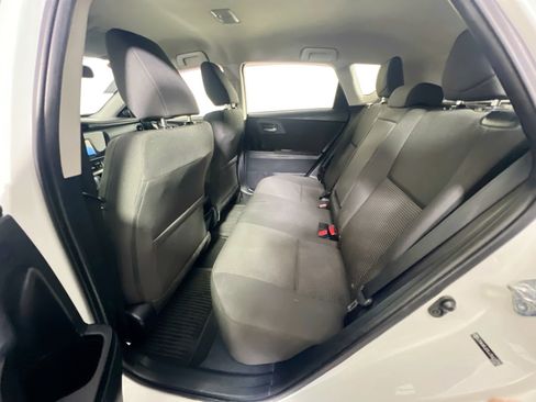 Used 2018 Toyota Corolla iM image 28