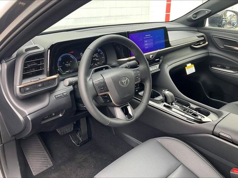 New 2026 Toyota Crown AWD/4WD image 7