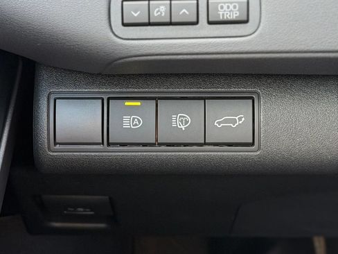 Used 2026 Toyota bZ AWD/4WD image 20