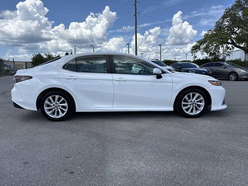Used 2023 Toyota Camry LE FWD image 8