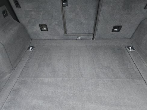 Used 2013 Audi Q5 3.0T Premium Plus w/ Audi MMI Navigation Plus Pkg image 17