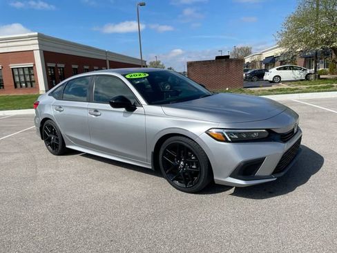 Used 2023 Honda Civic Sport image 6