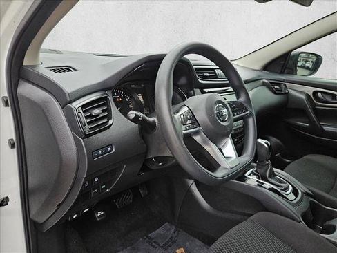Used 2020 Nissan Rogue Sport S w/ Appearance Package FWD image 10