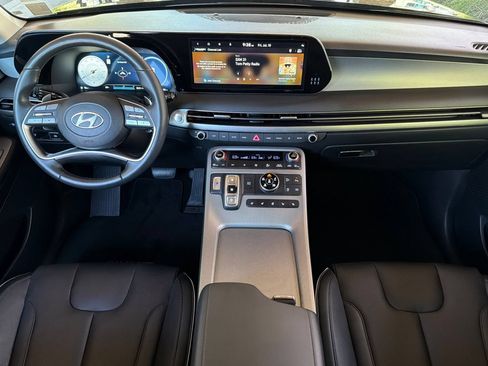 Used 2024 Hyundai Palisade SEL AWD/4WD image 18