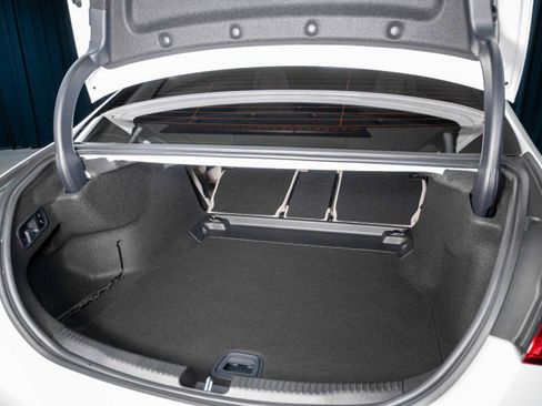 New 2026 Mercedes-Benz C 300 Sedan image 7