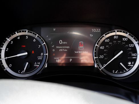 Used 2022 Toyota Highlander Platinum AWD/4WD image 43