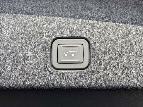 New 2027 Cadillac Optiq Luxury RWD image 13