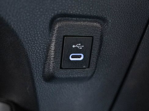 Used 2025 Toyota Corolla LE FWD image 23