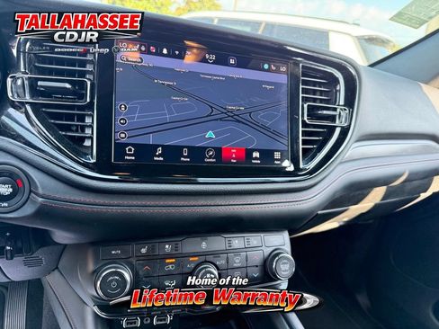 Used 2024 Dodge Durango R/T AWD/4WD image 27