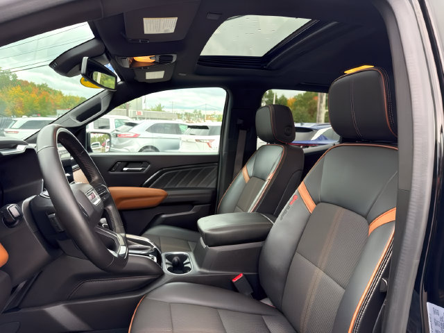 Used 2023 GMC Canyon AT4 AWD/4WD image 18