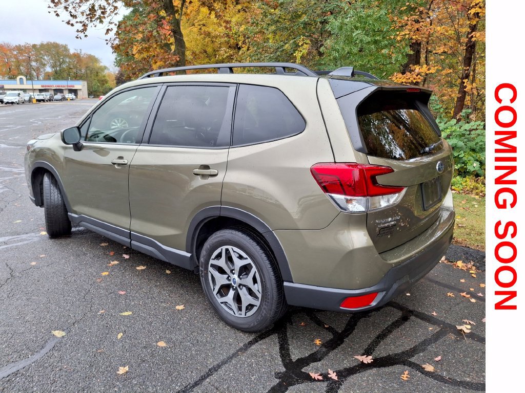 Used 2024 Subaru Forester Premium AWD/4WD image 8