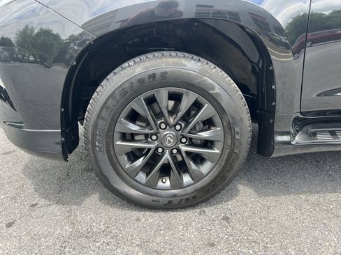 Used 2023 Lexus GX 460 Premium w/ Premium Package AWD/4WD image 12