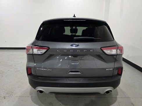 Used 2022 Ford Escape Titanium AWD/4WD image 28