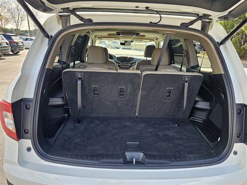 Used 2022 Honda Pilot Touring image 25