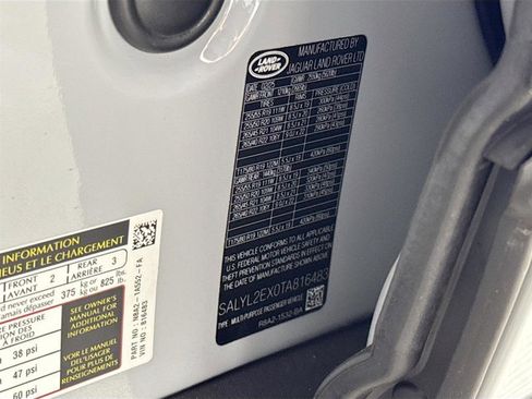 Used 2026 Land Rover Range Rover Velar Dynamic SE image 34