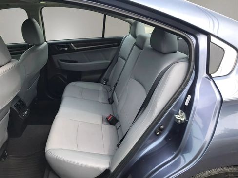 Used 2018 Subaru Legacy 2.5i Limited AWD/4WD image 3