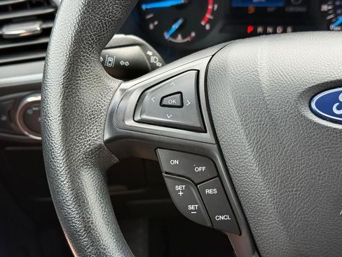 Used 2020 Ford Edge SE w/ Cargo Accessory Package FWD image 19
