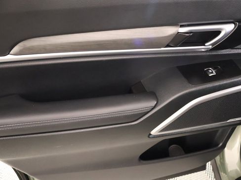 Used 2025 Kia Telluride EX X-Line image 19