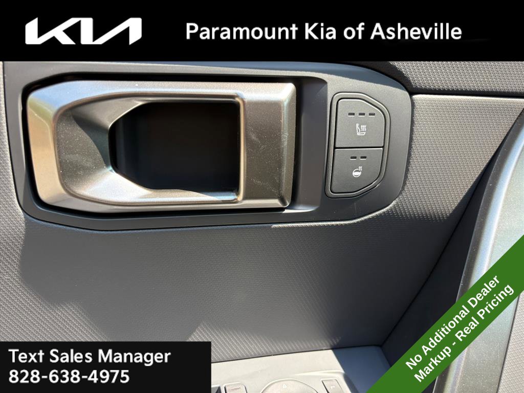 New 2027 Kia Seltos X-Line S w/ X-Line S Premium Package AWD/4WD image 15