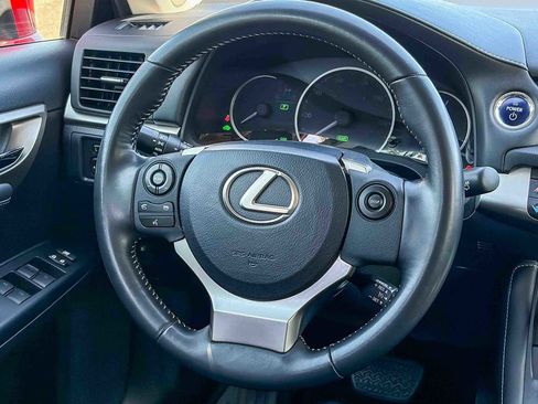 Used 2014 Lexus CT 200h image 14