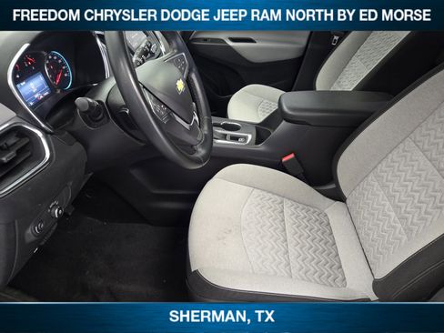 Used 2024 Chevrolet Equinox LT image 8