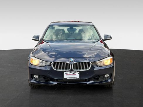 Used 2015 BMW 328i xDrive Sedan AWD/4WD image 2