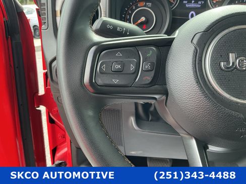 Used 2024 Jeep Wrangler Unlimited Sport AWD/4WD image 19