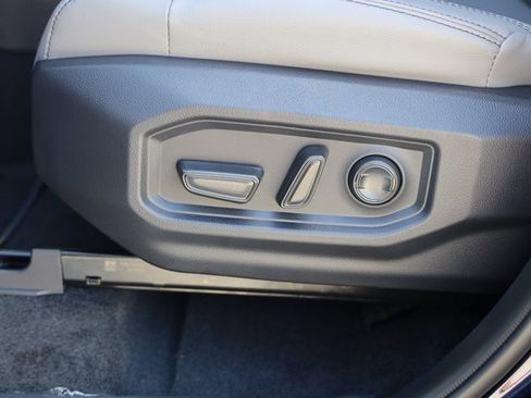 New 2026 Toyota Tundra Limited image 16