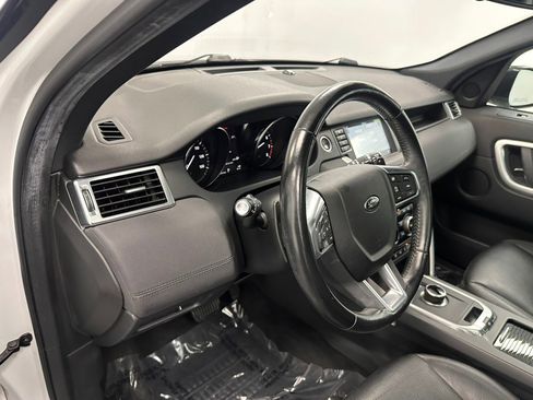 Used 2018 Land Rover Discovery Sport HSE image 35