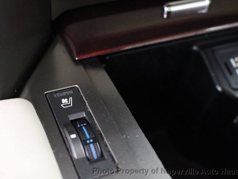 Used 2015 Lexus GX 460 Luxury w/ Preferred Accessory Package AWD/4WD image 23