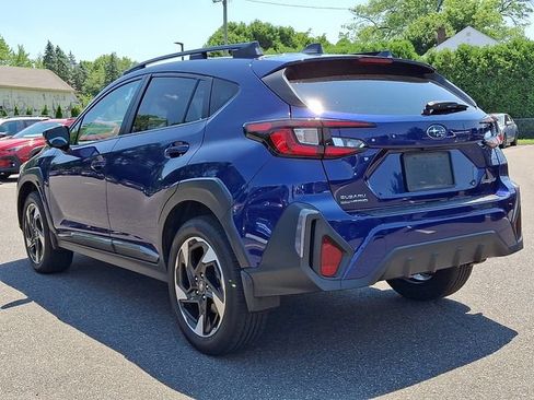 Used 2024 Subaru Crosstrek 2.5i Limited AWD/4WD image 4