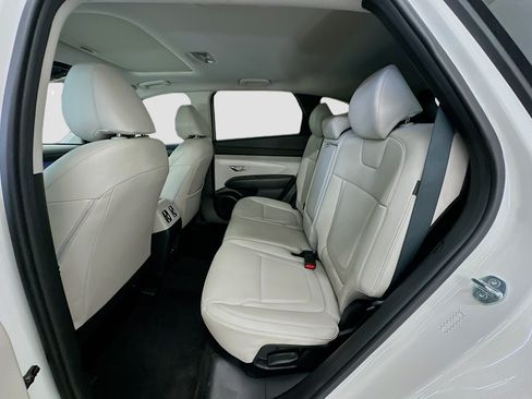 Used 2025 Hyundai Tucson SEL AWD/4WD image 30