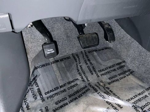 Used 2011 Toyota Prius Two image 36