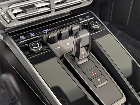 Certified 2025 Porsche 911 Turbo S image 32