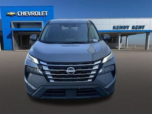 Used 2025 Nissan Rogue SV FWD image 7