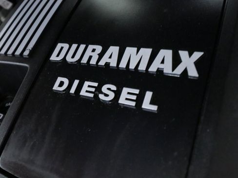 Used 2022 GMC Sierra 1500 AT4 w/ AT4 Preferred Package image 9