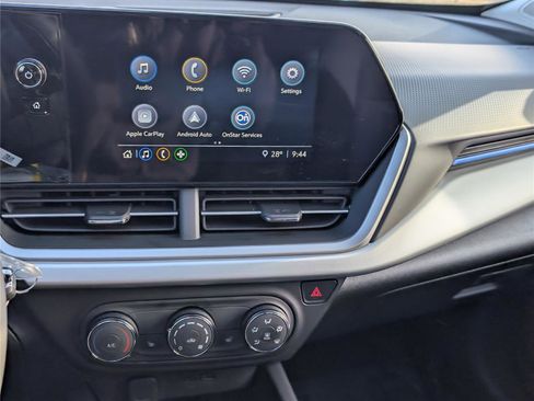 Used 2026 Chevrolet Trax LS w/ LS Convenience Package image 24