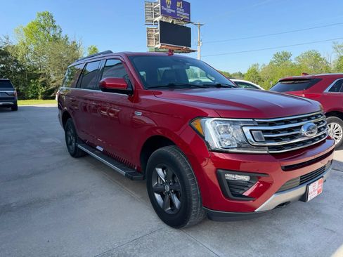 Used 2021 Ford Expedition XLT w/ FX4 Off-Road Package AWD/4WD image 21