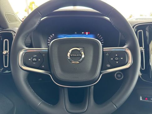 New 2026 Volvo XC40 B5 Ultra w/ Climate Package AWD/4WD image 23