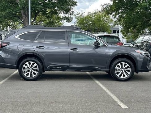 New 2025 Subaru Outback Premium AWD/4WD image 3