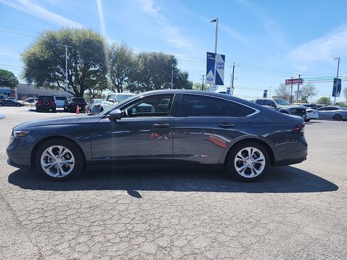 Used 2025 Honda Accord LX image 4