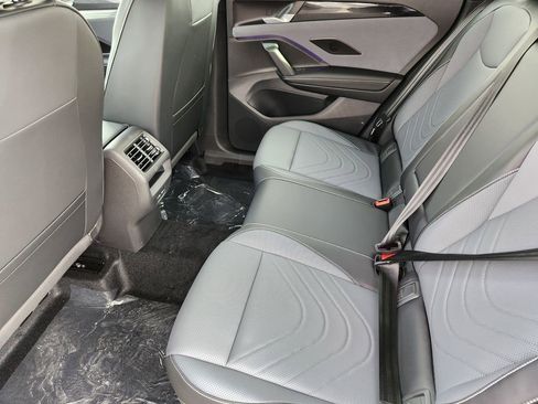 New 2026 Volkswagen Tiguan SE R-Line AWD/4WD image 19