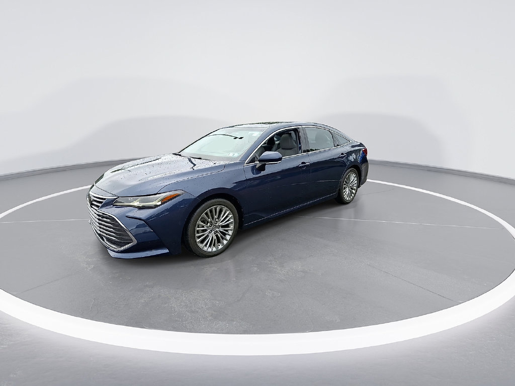 Used 2019 Toyota Avalon Limited w/ Advanced Safety Package FWD image 5